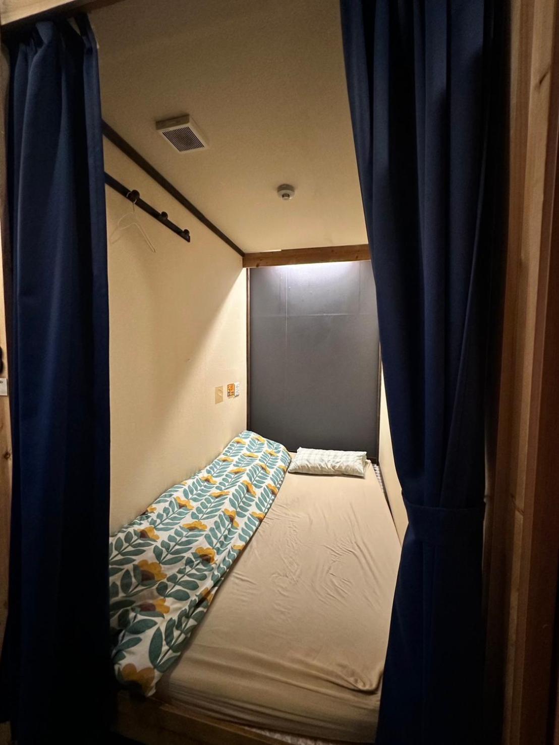 Hostel Furoya Osaka Exterior photo